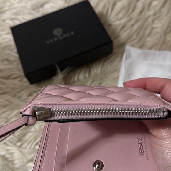 New without tags Versace Medusa card case compact wallet - Picture 7 of 9